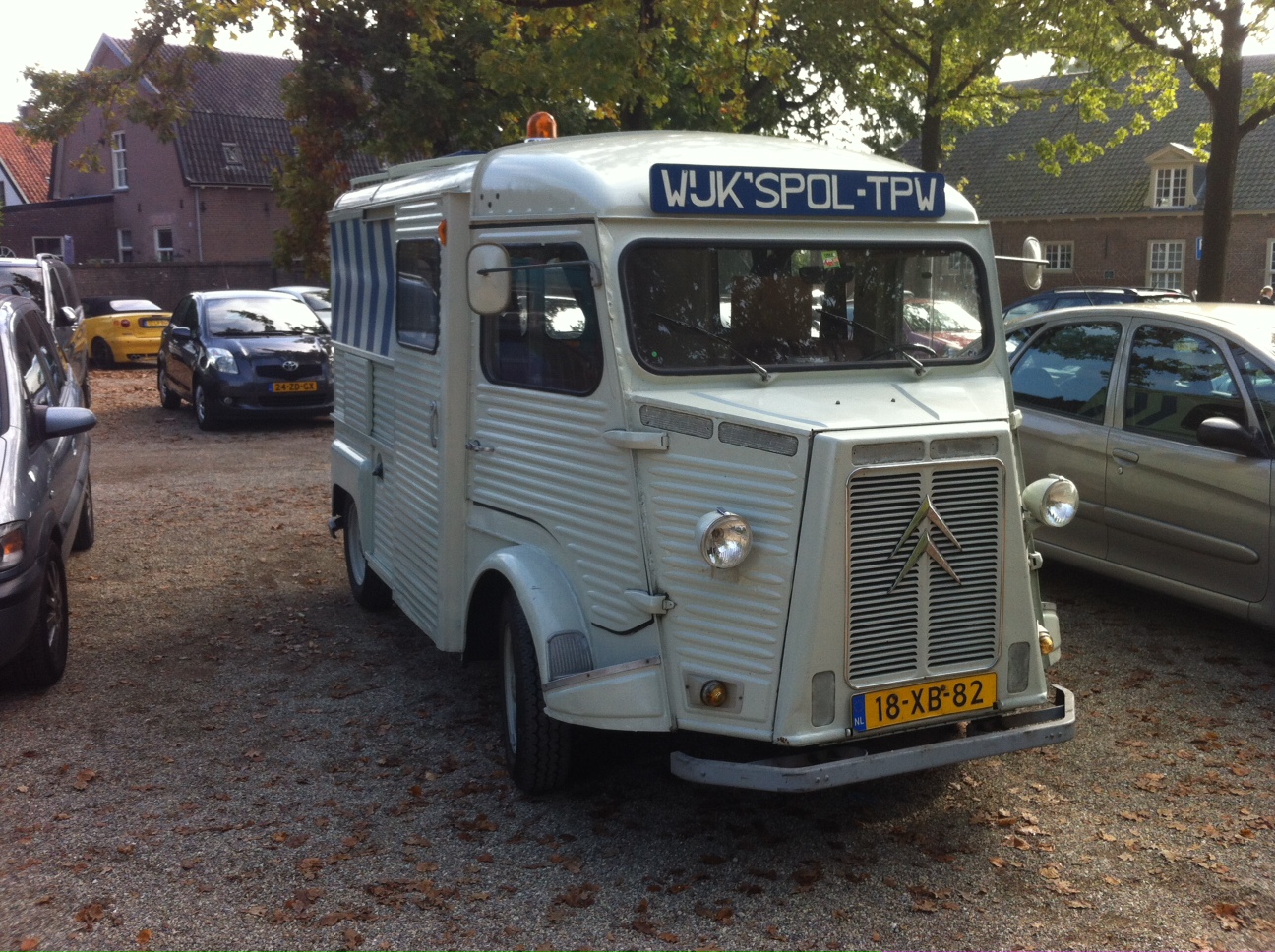 [Afbeelding: 20140927_HYamerongen.jpg]